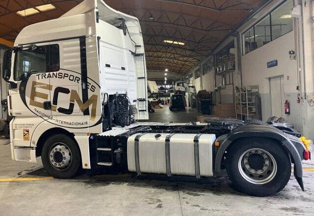 MAN TGX 18.500 4X2 BLS - وحدة جر: صورة 3 MAN TGX 18.500 4X2 BLS - وحدة جر: صورة 3