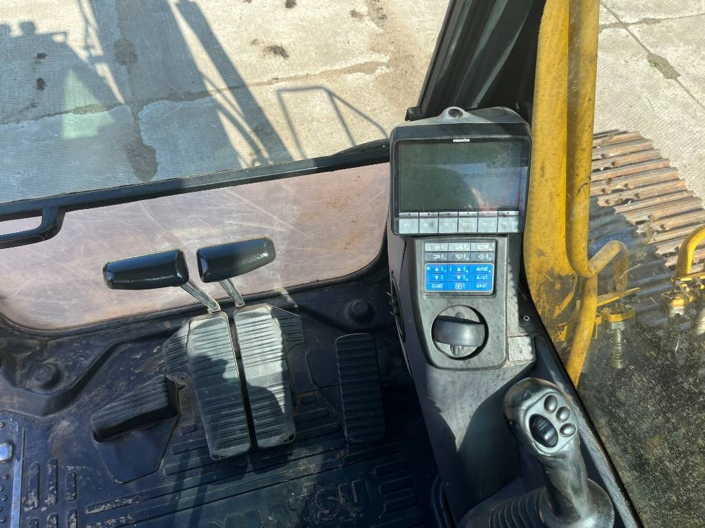 Komatsu PC 210 LC-8 - حفار زحاف: صورة 5 Komatsu PC 210 LC-8 - حفار زحاف: صورة 5