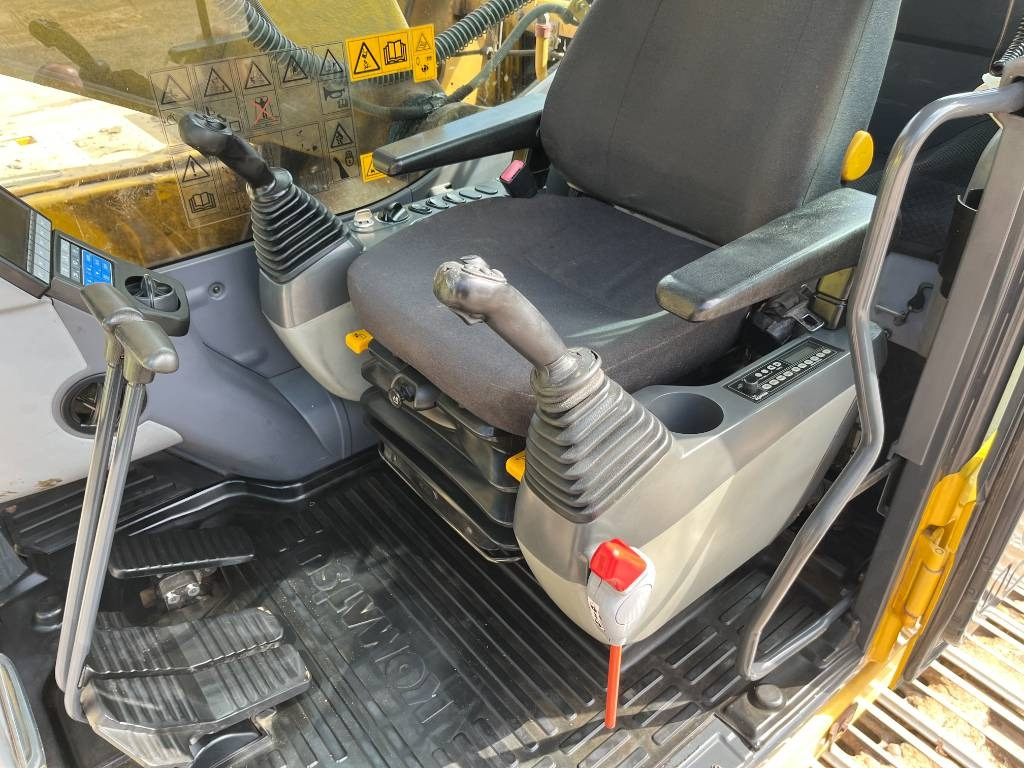 Komatsu PC 210 LC-8 - حفار زحاف: صورة 5 Komatsu PC 210 LC-8 - حفار زحاف: صورة 5