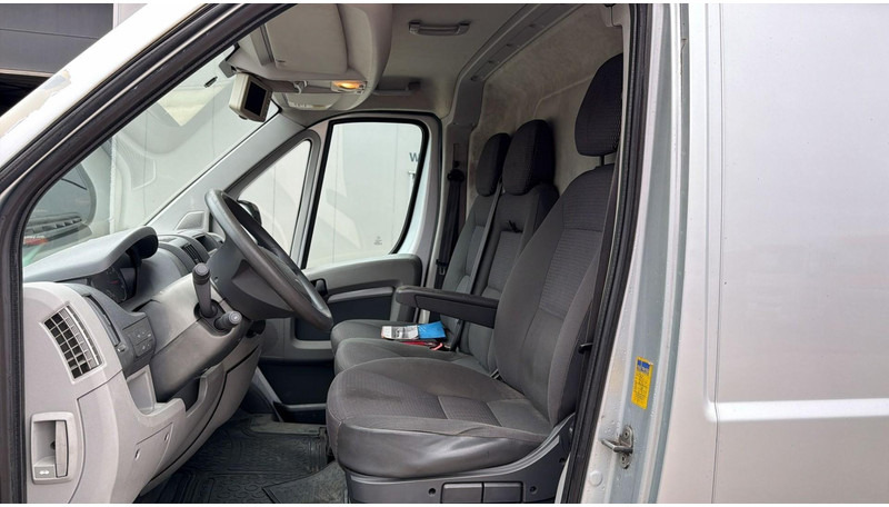 فان Citroën Jumper  (3.0L / BELGIAN VAN / GOOD CONDITION / EURO 4 / 3 SEATS / L3H2 / AIRCO): صورة 12