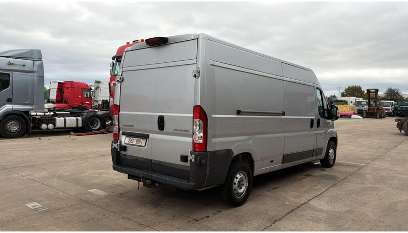 فان Citroën Jumper  (3.0L / BELGIAN VAN / GOOD CONDITION / EURO 4 / 3 SEATS / L3H2 / AIRCO): صورة 9