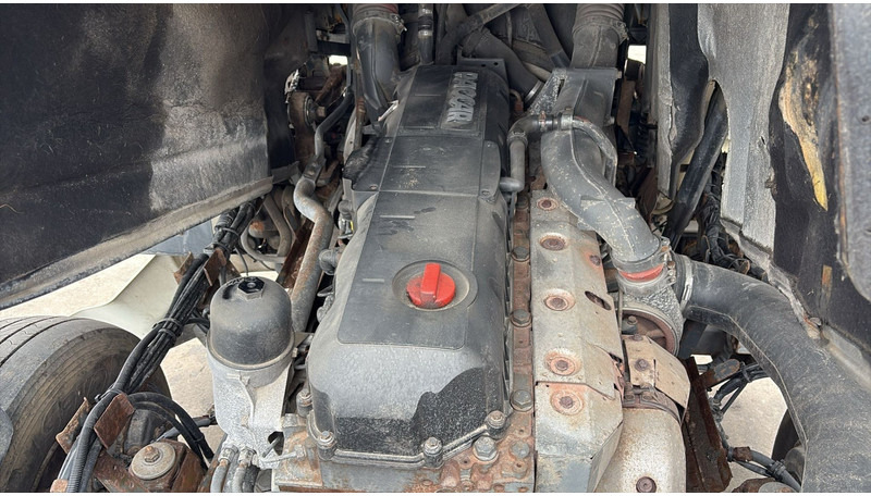 وحدة جر DAF 105 XF 460 (AIRCO / GOOD CONDITION / BONNE ETAT / BOITE MANUALLE / GEARBOX MANUAL): صورة 17 وحدة جر DAF 105 XF 460 (AIRCO / GOOD CONDITION / BONNE ETAT / BOITE MANUALLE / GEARBOX MANUAL): صورة 17