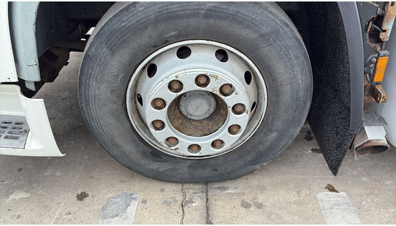 وحدة جر DAF 105 XF 460 (AIRCO / GOOD CONDITION / BONNE ETAT / BOITE MANUALLE / GEARBOX MANUAL): صورة 12 وحدة جر DAF 105 XF 460 (AIRCO / GOOD CONDITION / BONNE ETAT / BOITE MANUALLE / GEARBOX MANUAL): صورة 12