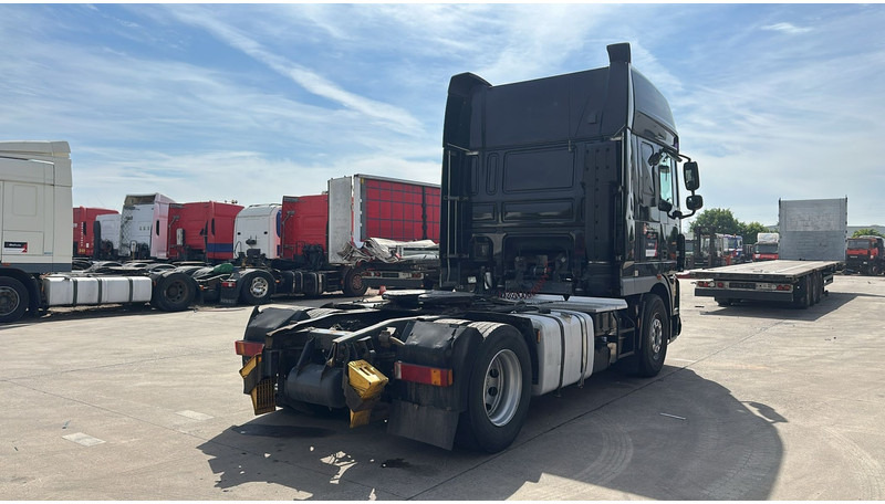 DAF 105 XF 460 (BOITE MANUELLE / MANUAL GEARBOX / AIRCO / PROPRE / AC / RETARDER) - وحدة جر: صورة 5 DAF 105 XF 460 (BOITE MANUELLE / MANUAL GEARBOX / AIRCO / PROPRE / AC / RETARDER) - وحدة جر: صورة 5