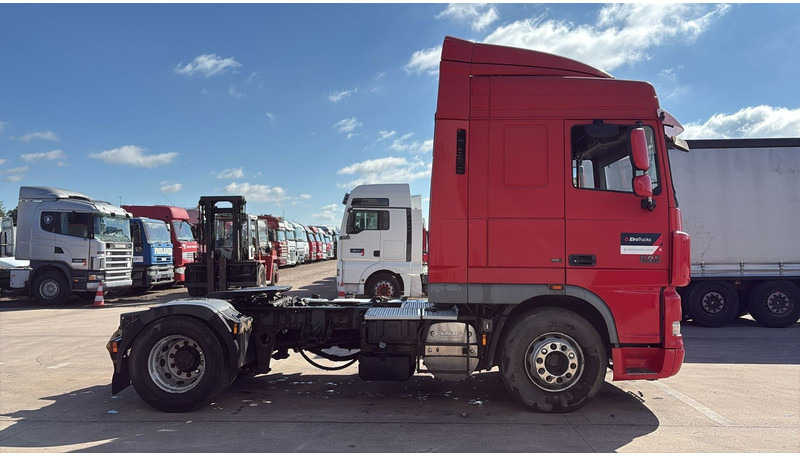 DAF 105 XF 460 (BOITE MANUELLE / MANUAL GEARBOX) - وحدة جر: صورة 5 DAF 105 XF 460 (BOITE MANUELLE / MANUAL GEARBOX) - وحدة جر: صورة 5