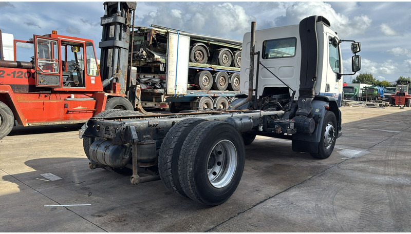 DAF 55 LF 250 (MANUAL GEARBOX / BOITE MANUELLE) - شاحنة هيكل كابينة: صورة 5 DAF 55 LF 250 (MANUAL GEARBOX / BOITE MANUELLE) - شاحنة هيكل كابينة: صورة 5