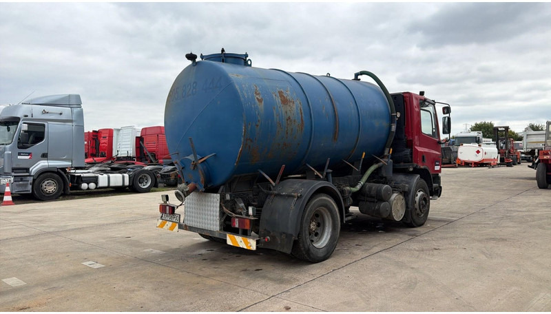 DAF 75 ATI 270 (10500 L / MANUAL PUMP / MANUAL GEARBOX / STEEL SUSP. / LAMES / POMPE MANUELLE) - شاحنة الشفط: صورة 4 DAF 75 ATI 270 (10500 L / MANUAL PUMP / MANUAL GEARBOX / STEEL SUSP. / LAMES / POMPE MANUELLE) - شاحنة الشفط: صورة 4