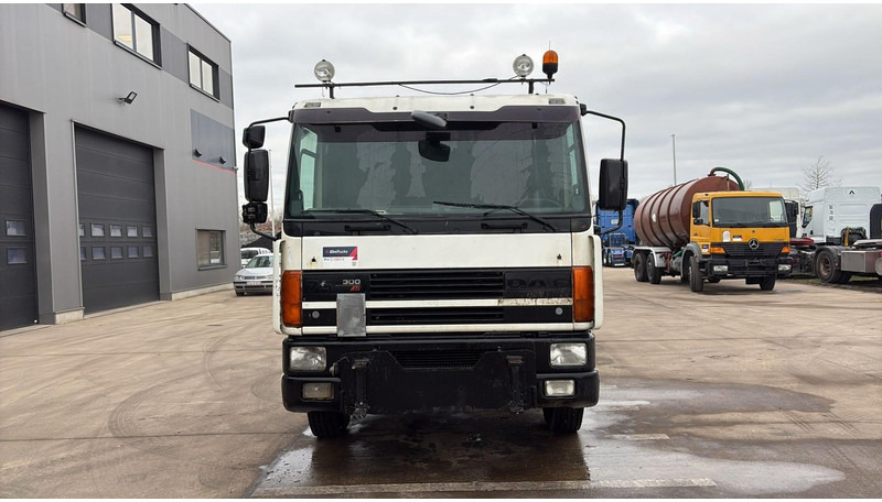 DAF 75 ATI 300 (EURO 2 / MANUAL PUMP / POMPE MANUELLE / MANUAL GEARBOX) - شاحنة هيكل كابينة: صورة 2 DAF 75 ATI 300 (EURO 2 / MANUAL PUMP / POMPE MANUELLE / MANUAL GEARBOX) - شاحنة هيكل كابينة: صورة 2