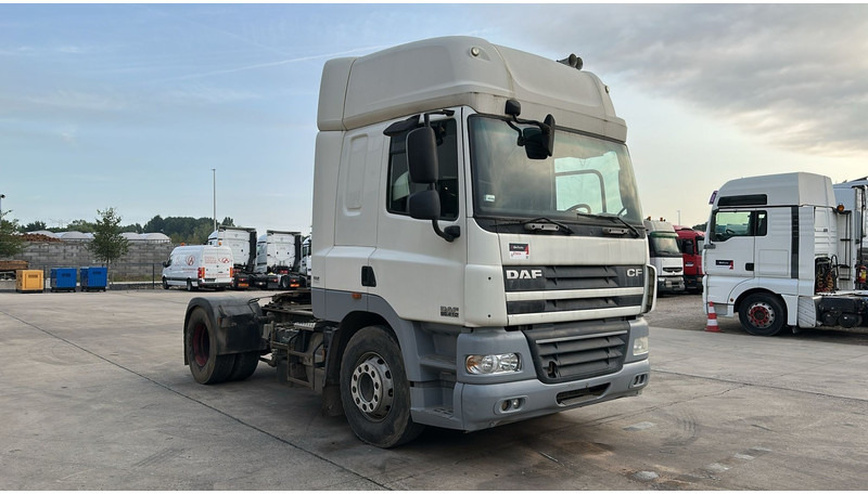DAF 85 CF 410 (BOITE MANUELLE / MANUAL GEARBOX / GOOD CONDITION / BONNE ETAT) - وحدة جر: صورة 3 DAF 85 CF 410 (BOITE MANUELLE / MANUAL GEARBOX / GOOD CONDITION / BONNE ETAT) - وحدة جر: صورة 3
