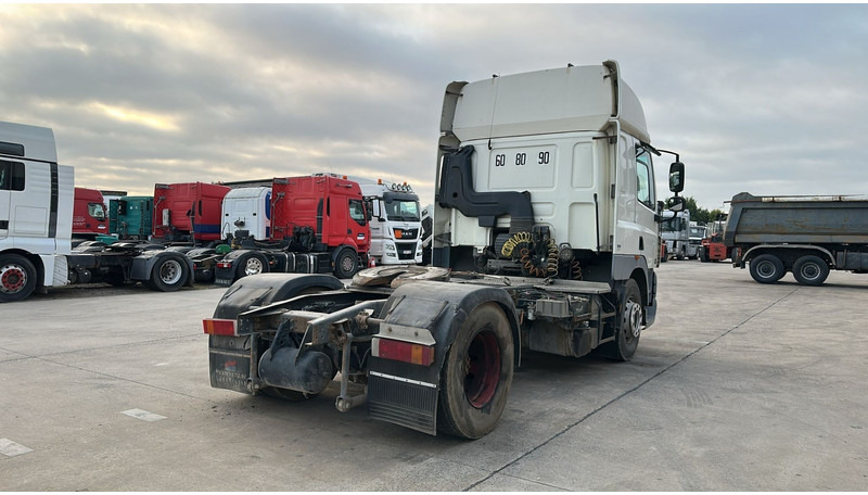 DAF 85 CF 410 (BOITE MANUELLE / MANUAL GEARBOX / GOOD CONDITION / BONNE ETAT) - وحدة جر: صورة 5 DAF 85 CF 410 (BOITE MANUELLE / MANUAL GEARBOX / GOOD CONDITION / BONNE ETAT) - وحدة جر: صورة 5