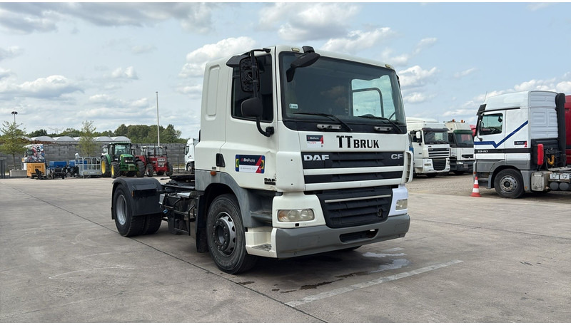 DAF 85 CF 410 (LOW CABIN / PETIT CABINE / TRES PROPRE / CLEAN CONDITION) - وحدة جر: صورة 3 DAF 85 CF 410 (LOW CABIN / PETIT CABINE / TRES PROPRE / CLEAN CONDITION) - وحدة جر: صورة 3