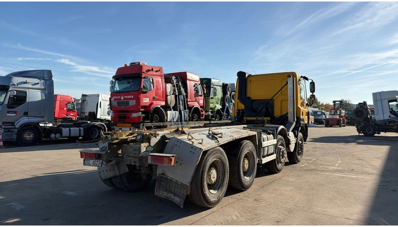 DAF CF 85.360 (BOITE MANUELLE / MANUAL GEARBOX / BIG HUB / GRAND PONT / LAMES / 8X4) - شاحنة هيكل كابينة: صورة 4 DAF CF 85.360 (BOITE MANUELLE / MANUAL GEARBOX / BIG HUB / GRAND PONT / LAMES / 8X4) - شاحنة هيكل كابينة: صورة 4
