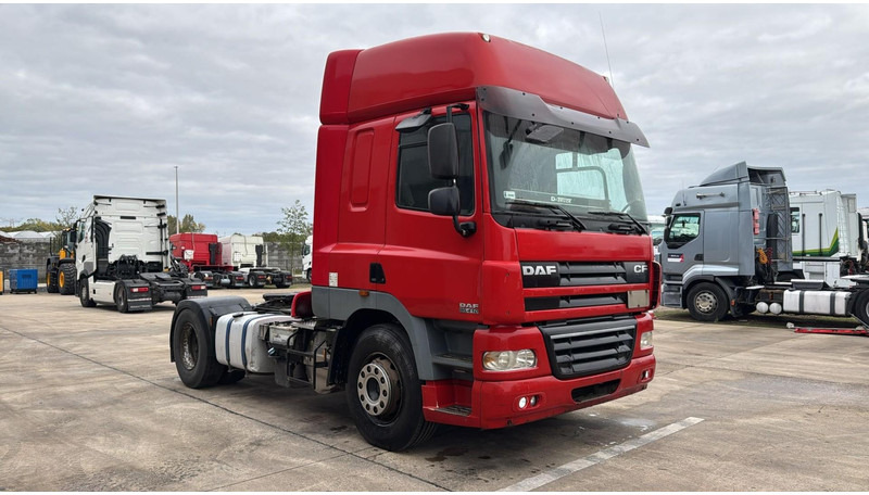 DAF CF 85.410 (BOITE MANUELLE / MANUAL GEARBOX) - وحدة جر: صورة 5 DAF CF 85.410 (BOITE MANUELLE / MANUAL GEARBOX) - وحدة جر: صورة 5