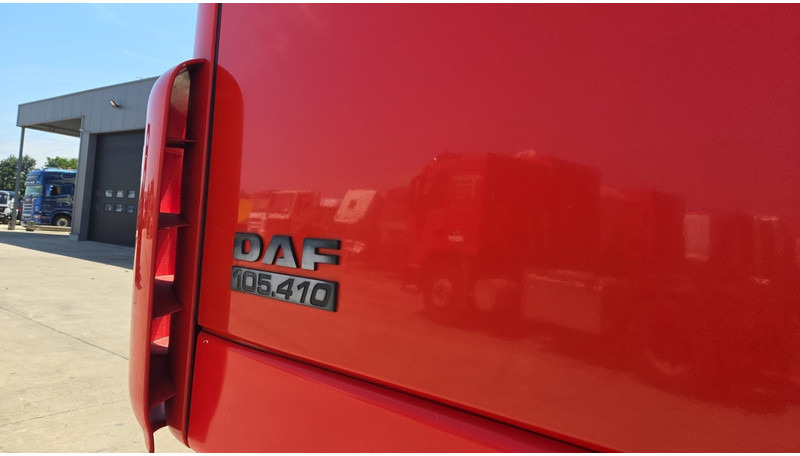 وحدة جر DAF XF 105.410 (BOITE MANUELLE / SUPER PROPRE !!! / TRES BONNE ETAT / AIRCO / MANUAL GEARBOX): صورة 12