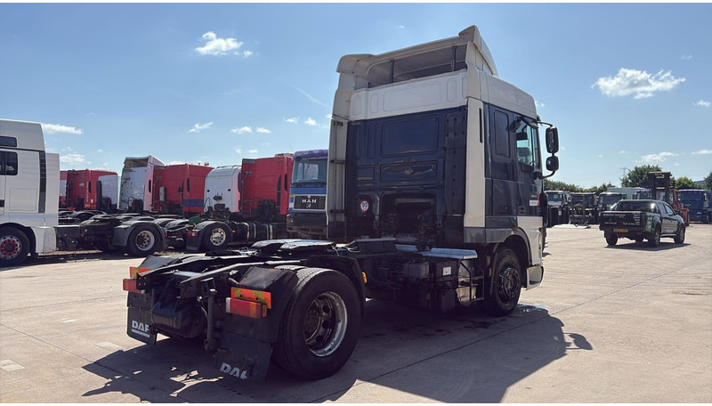 DAF XF 105.410 (GOOD CONDITION / AIRCO / AC) - وحدة جر: صورة 5 DAF XF 105.410 (GOOD CONDITION / AIRCO / AC) - وحدة جر: صورة 5