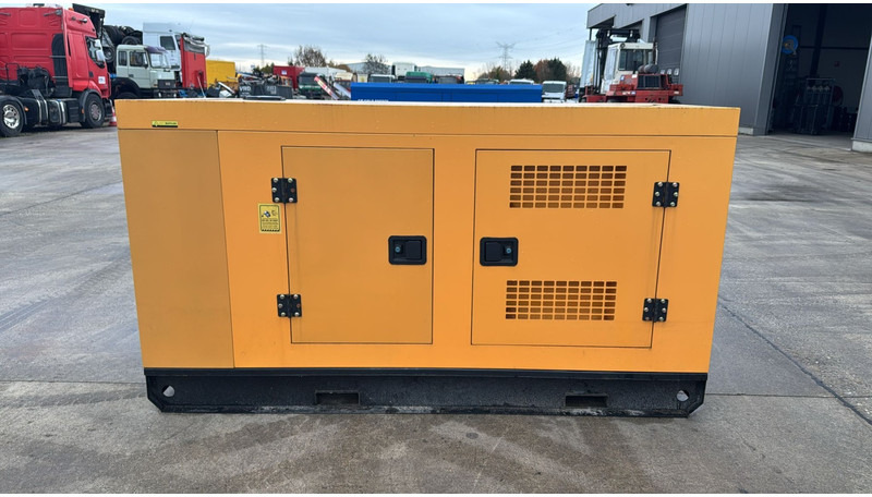 Diesel Generator Set STC-50 (NEW !!! / 62.5 KVA/ 400V / 1500 RPM / 3 PHASE / 90.3 A / 50 HZ) - مجموعة المولدات: صورة 3 Diesel Generator Set STC-50 (NEW !!! / 62.5 KVA/ 400V / 1500 RPM / 3 PHASE / 90.3 A / 50 HZ) - مجموعة المولدات: صورة 3