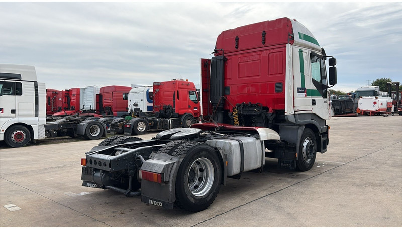 Iveco Stralis 430 (BOITE MANUELLE / MANUAL GEARBOX) - وحدة جر: صورة 5 Iveco Stralis 430 (BOITE MANUELLE / MANUAL GEARBOX) - وحدة جر: صورة 5