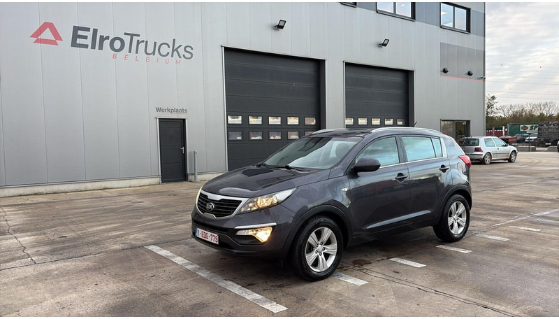 Kia NEW sportage  (VOITURE BELGE / BELGIAN CAR / AIRCO) - سيارة دفع رباعي: صورة 1 Kia NEW sportage  (VOITURE BELGE / BELGIAN CAR / AIRCO) - سيارة دفع رباعي: صورة 1