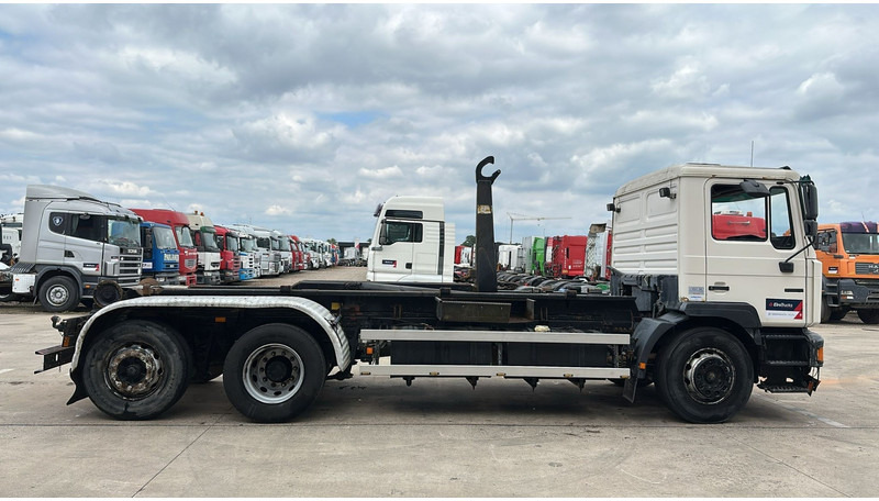 MAN 26.312 (6 CYLINDER / 6X2 / BELGIAN TRUCK IN GOOD CONDITION) - شاحنة هيكل كابينة: صورة 4 MAN 26.312 (6 CYLINDER / 6X2 / BELGIAN TRUCK IN GOOD CONDITION) - شاحنة هيكل كابينة: صورة 4