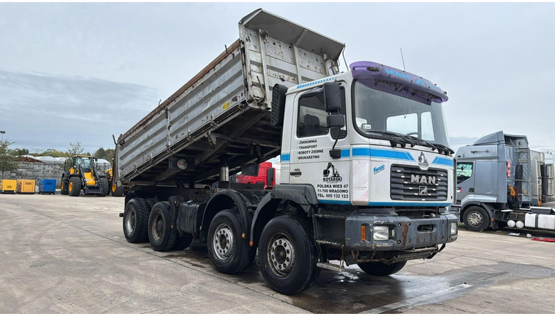 MAN 41.414 (6 CYLINDER / STEEL SUSP. / LAMES / BIG AXLE / GRAND PONT) - شاحنة قلاب: صورة 3 MAN 41.414 (6 CYLINDER / STEEL SUSP. / LAMES / BIG AXLE / GRAND PONT) - شاحنة قلاب: صورة 3