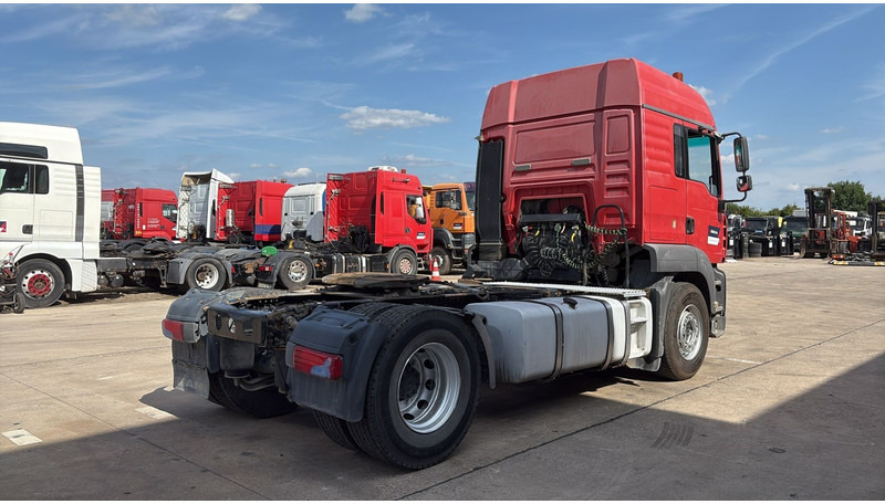 MAN TGA 18.390 (BOITE MANUELLE / MANUAL GEARBOX / PTO / POMPE HYDRAULIQUE) - وحدة جر: صورة 5 MAN TGA 18.390 (BOITE MANUELLE / MANUAL GEARBOX / PTO / POMPE HYDRAULIQUE) - وحدة جر: صورة 5