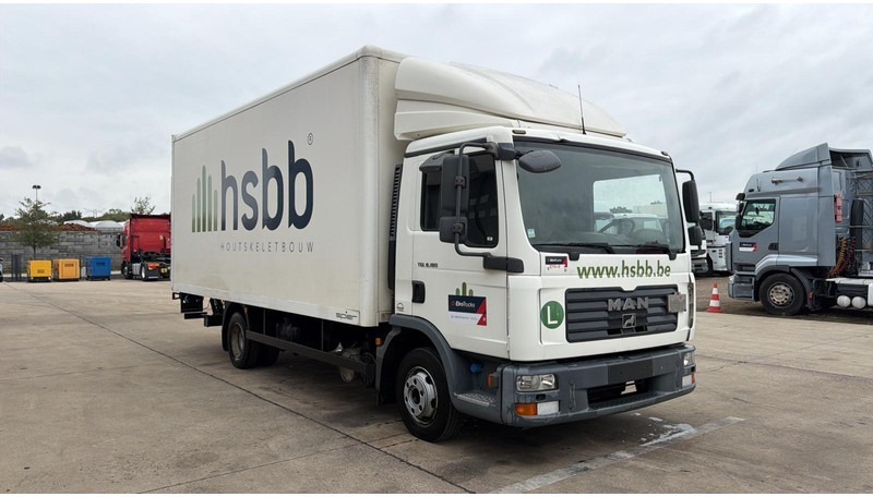 MAN TGL 8.180 (BELGIAN TRUCK / PERFECT CONDITION / MANUAL GEARBOX / LAMES / STEEL SUSP.) - شاحنة مقفلة: صورة 3 MAN TGL 8.180 (BELGIAN TRUCK / PERFECT CONDITION / MANUAL GEARBOX / LAMES / STEEL SUSP.) - شاحنة مقفلة: صورة 3