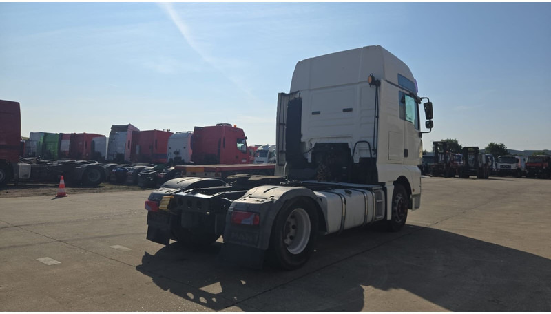 MAN TGX 18.440 (MANUAL GEARBOX / RETARDER / BOITE MANUELLE / AIRCO / GOOD CONDITION) - وحدة جر: صورة 4 MAN TGX 18.440 (MANUAL GEARBOX / RETARDER / BOITE MANUELLE / AIRCO / GOOD CONDITION) - وحدة جر: صورة 4
