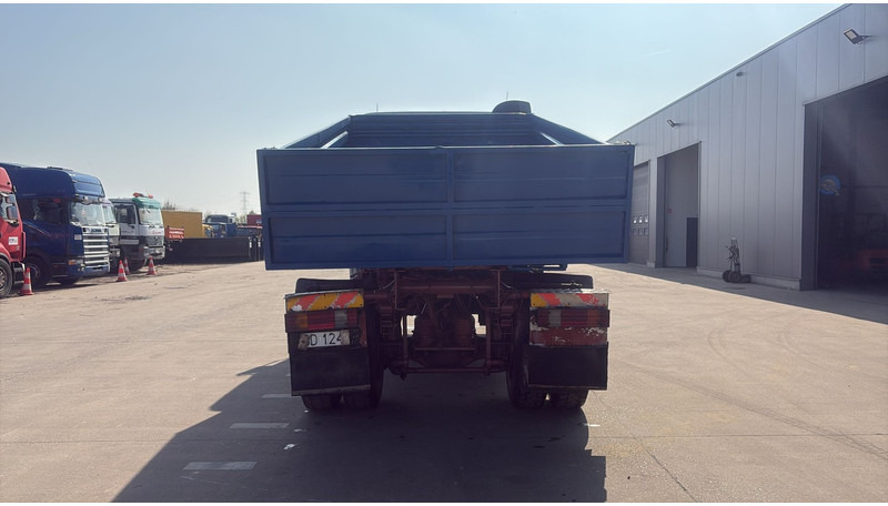 Mercedes-Benz Actros 1843 (4X4 / EPS / GRAND PONT / LAMES / V6 / 2 PONTS) - شاحنة قلاب: صورة 4 Mercedes-Benz Actros 1843 (4X4 / EPS / GRAND PONT / LAMES / V6 / 2 PONTS) - شاحنة قلاب: صورة 4