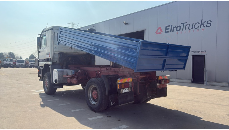 Mercedes-Benz Actros 1843 (4X4 / EPS / GRAND PONT / LAMES / V6 / 2 PONTS) - شاحنة قلاب: صورة 5 Mercedes-Benz Actros 1843 (4X4 / EPS / GRAND PONT / LAMES / V6 / 2 PONTS) - شاحنة قلاب: صورة 5