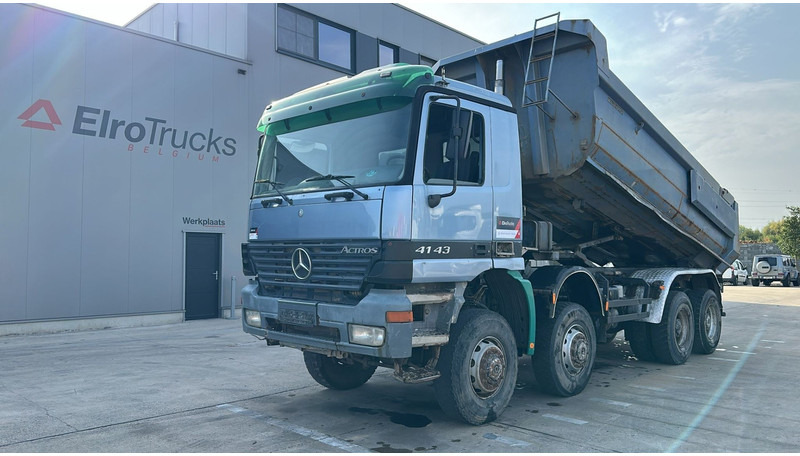 Mercedes-Benz Actros 4143 (8X8 / BOITE MANUELLE / LAMES / GRAND PONT / STEEL SUSP. / BIG AXLE) - شاحنة قلاب: صورة 1 Mercedes-Benz Actros 4143 (8X8 / BOITE MANUELLE / LAMES / GRAND PONT / STEEL SUSP. / BIG AXLE) - شاحنة قلاب: صورة 1
