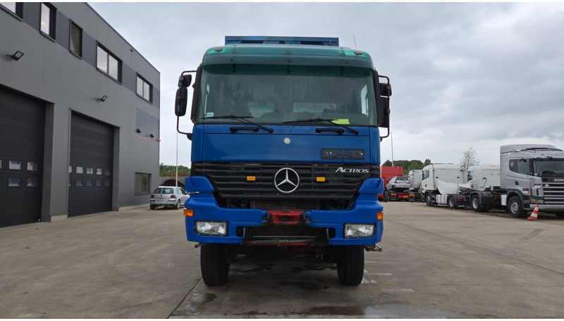 Mercedes-Benz Actros 4143 (EPS / 8X6 / LAMES / GRAND PONT / V6 / 3 PEDALES / MP1) - شاحنة قلاب: صورة 2 Mercedes-Benz Actros 4143 (EPS / 8X6 / LAMES / GRAND PONT / V6 / 3 PEDALES / MP1) - شاحنة قلاب: صورة 2
