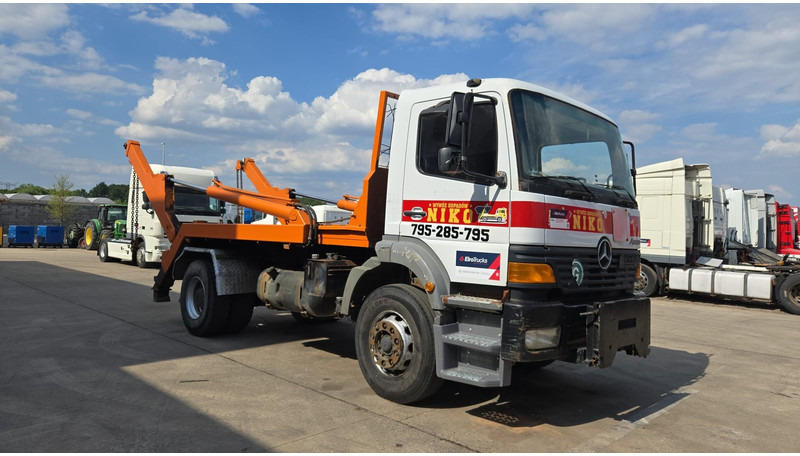 Mercedes-Benz Atego 1823 (BIG AXLE / STEEL SUSP. / LAMES / BOITE MANUELLE / MANUAL GETRIEBE) - شاحنات الحاويات / جسم علوي قابل للتغيير شاحنة: صورة 3 Mercedes-Benz Atego 1823 (BIG AXLE / STEEL SUSP. / LAMES / BOITE MANUELLE / MANUAL GETRIEBE) - شاحنات الحاويات / جسم علوي قابل للتغيير شاحنة: صورة 3