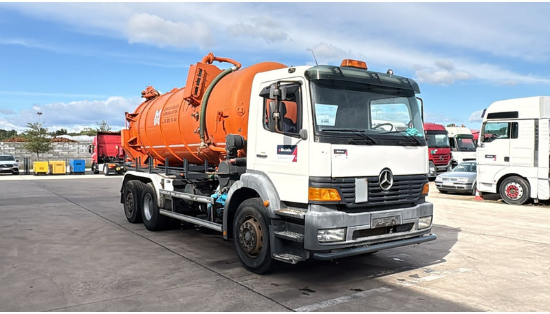 Mercedes-Benz Atego 2528 (14500L / LAMES DEVANT / 6X2 / BOITE MANUELLE) - شاحنة الشفط: صورة 3 Mercedes-Benz Atego 2528 (14500L / LAMES DEVANT / 6X2 / BOITE MANUELLE) - شاحنة الشفط: صورة 3