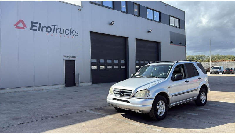 Mercedes-Benz M-Klasse ML 270 CDI - سيارة دفع رباعي: صورة 1 Mercedes-Benz M-Klasse ML 270 CDI - سيارة دفع رباعي: صورة 1