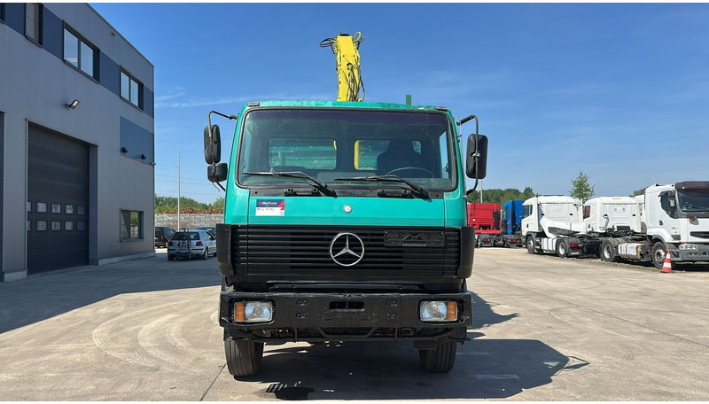 Mercedes-Benz SK 1722 (4X4 / LAMES / GRAND PONT / GRUE / TRES PROPRE / BIG HUB / STEEL SUSP. / V6) - شاحنة قلاب, شاحنة كرين: صورة 2 Mercedes-Benz SK 1722 (4X4 / LAMES / GRAND PONT / GRUE / TRES PROPRE / BIG HUB / STEEL SUSP. / V6) - شاحنة قلاب, شاحنة كرين: صورة 2