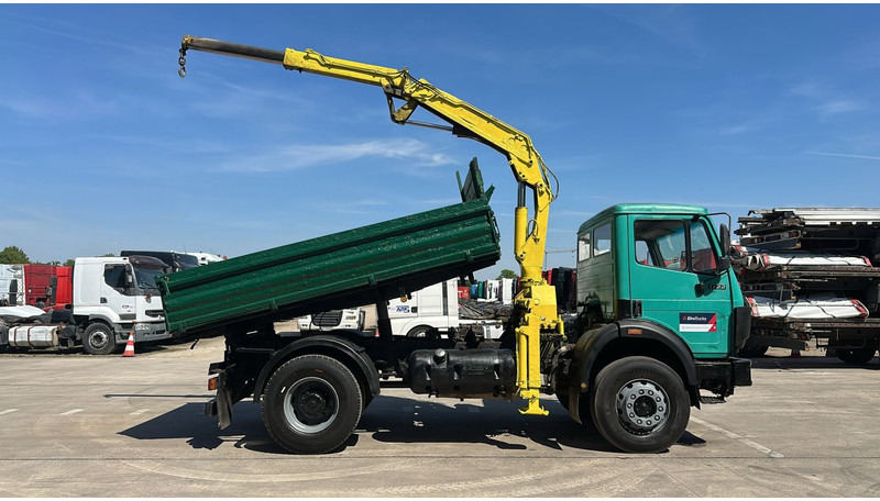 Mercedes-Benz SK 1722 (4X4 / LAMES / GRAND PONT / GRUE / TRES PROPRE / BIG HUB / STEEL SUSP. / V6) - شاحنة قلاب, شاحنة كرين: صورة 4 Mercedes-Benz SK 1722 (4X4 / LAMES / GRAND PONT / GRUE / TRES PROPRE / BIG HUB / STEEL SUSP. / V6) - شاحنة قلاب, شاحنة كرين: صورة 4