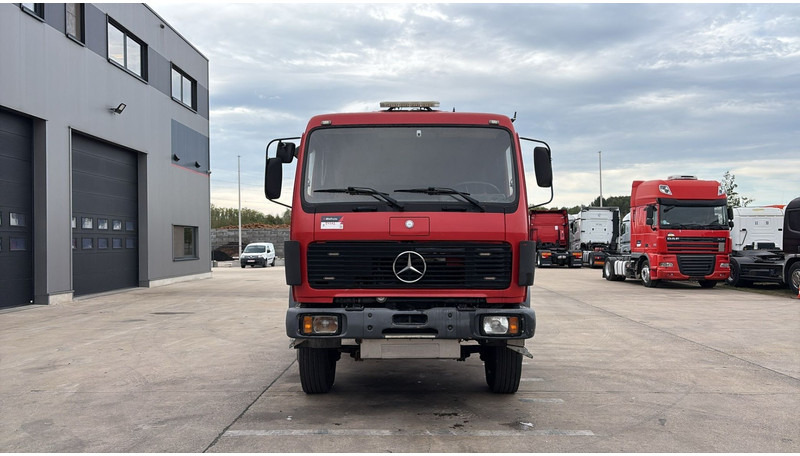 Mercedes-Benz SK 2233 (GRAND PONT / V8 AVEC 2X TURBO / BIG AXLE) - شاحنة هيكل كابينة: صورة 2 Mercedes-Benz SK 2233 (GRAND PONT / V8 AVEC 2X TURBO / BIG AXLE) - شاحنة هيكل كابينة: صورة 2