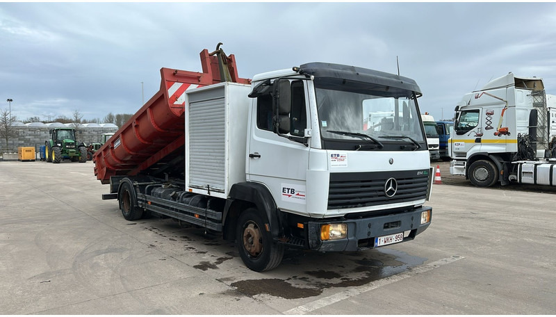 Mercedes-Benz SK 814 (BELGIAN TRUCK / HOOK / PERFECT CONDITION !!! / WITH CONTAINER / 363000 KM !!!! ) - شاحنة ذات خطاف: صورة 4 Mercedes-Benz SK 814 (BELGIAN TRUCK / HOOK / PERFECT CONDITION !!! / WITH CONTAINER / 363000 KM !!!! ) - شاحنة ذات خطاف: صورة 4