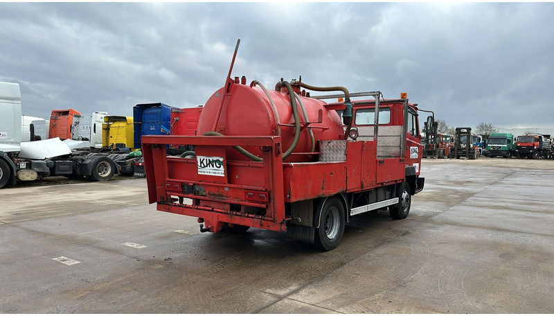Mercedes-Benz SK 814 (VIDANGEUR / VACUUM / AUXILAIRY / SPER / STEEL SUSP. / LAMES) - شاحنة الشفط: صورة 5 Mercedes-Benz SK 814 (VIDANGEUR / VACUUM / AUXILAIRY / SPER / STEEL SUSP. / LAMES) - شاحنة الشفط: صورة 5