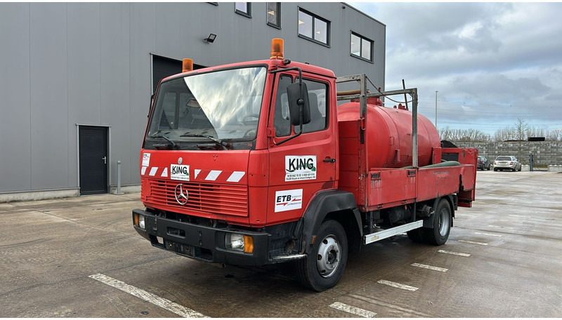 Mercedes-Benz SK 814 (VIDANGEUR / VACUUM / AUXILAIRY / SPER / STEEL SUSP. / LAMES) - شاحنة الشفط: صورة 1 Mercedes-Benz SK 814 (VIDANGEUR / VACUUM / AUXILAIRY / SPER / STEEL SUSP. / LAMES) - شاحنة الشفط: صورة 1