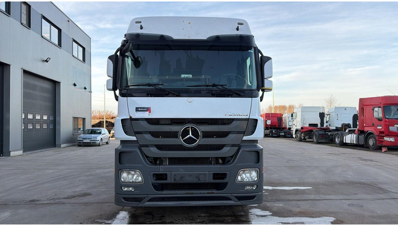 Mercedes-Benz actros 1844 (MP3 / FULL SPOILERS / GOOD CONDITION / BONNE ETAT / LAMES DEVANT / STEEL FRONT) - وحدة جر: صورة 2 Mercedes-Benz actros 1844 (MP3 / FULL SPOILERS / GOOD CONDITION / BONNE ETAT / LAMES DEVANT / STEEL FRONT) - وحدة جر: صورة 2