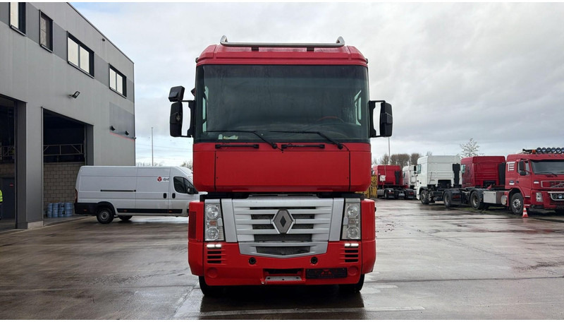 Renault AE 440 Magnum E-tech (BOITE MANUELLE / MANUAL GEARBOX) - وحدة جر: صورة 2 Renault AE 440 Magnum E-tech (BOITE MANUELLE / MANUAL GEARBOX) - وحدة جر: صورة 2
