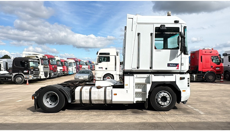 Renault AE 440 Magnum E-tech - وحدة جر: صورة 3 Renault AE 440 Magnum E-tech - وحدة جر: صورة 3
