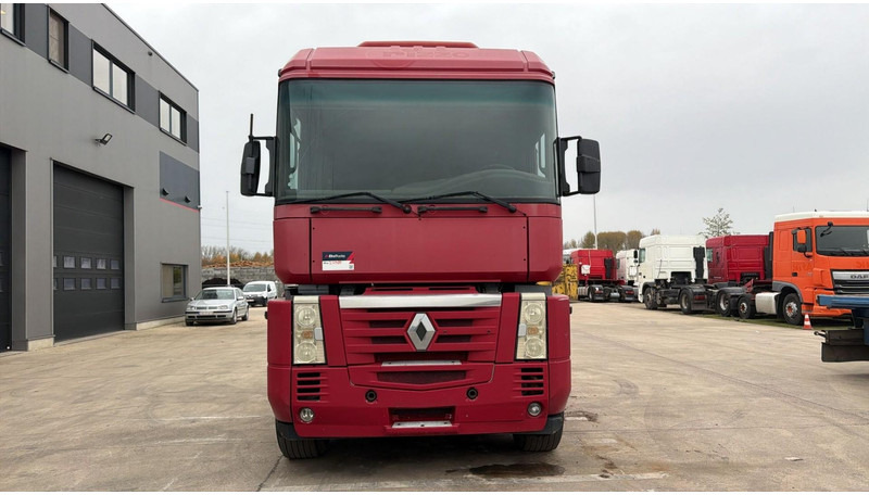 Renault AE 480 Magnum E-tech (PARFAIT ETAT / TRES PROPRE / BOITE MANUELLE / MANUAL GEARBOX) - وحدة جر: صورة 2 Renault AE 480 Magnum E-tech (PARFAIT ETAT / TRES PROPRE / BOITE MANUELLE / MANUAL GEARBOX) - وحدة جر: صورة 2