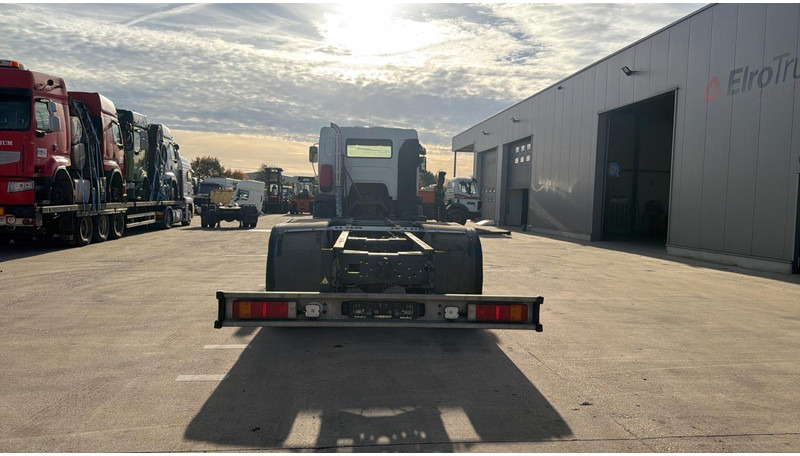 Renault Kerax 320 DCI (PARFAIT ETAT / CHASSIS LONGUE / LAMES / GRAND PONT / KM ORIGINAL) - شاحنة هيكل كابينة: صورة 5 Renault Kerax 320 DCI (PARFAIT ETAT / CHASSIS LONGUE / LAMES / GRAND PONT / KM ORIGINAL) - شاحنة هيكل كابينة: صورة 5