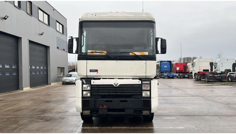 Renault Magnum 430 (POMPE MANUELLE / MANUAL PUMP / GRAND PONT / BOITE MANUELLE / BIG AXLE) - وحدة جر: صورة 2 Renault Magnum 430 (POMPE MANUELLE / MANUAL PUMP / GRAND PONT / BOITE MANUELLE / BIG AXLE) - وحدة جر: صورة 2