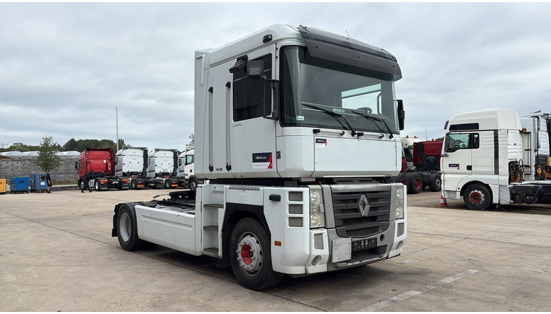 Renault Magnum 480 (BOITE MANUELLE / MANUAL GEARBOX) - وحدة جر: صورة 2 Renault Magnum 480 (BOITE MANUELLE / MANUAL GEARBOX) - وحدة جر: صورة 2
