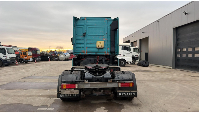 Renault Magnum AE 385 (2 CULASSE / POMPE MANUELLE / GRAND PONT / BIG AXLE) - وحدة جر: صورة 5 Renault Magnum AE 385 (2 CULASSE / POMPE MANUELLE / GRAND PONT / BIG AXLE) - وحدة جر: صورة 5