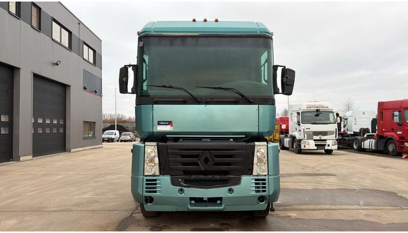Renault Magnum AE 385 (2 CULASSE / POMPE MANUELLE / GRAND PONT / BIG AXLE) - وحدة جر: صورة 2 Renault Magnum AE 385 (2 CULASSE / POMPE MANUELLE / GRAND PONT / BIG AXLE) - وحدة جر: صورة 2