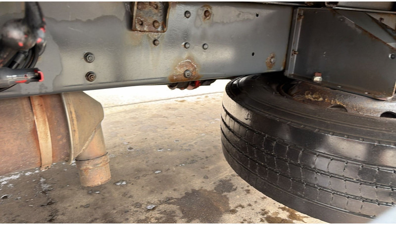 شاحنات مسطحة Renault Midlum 270 (18 TONNES / BOITE MANUELLE / MANUAL GEARBOX / GOOD CONDITION): صورة 11